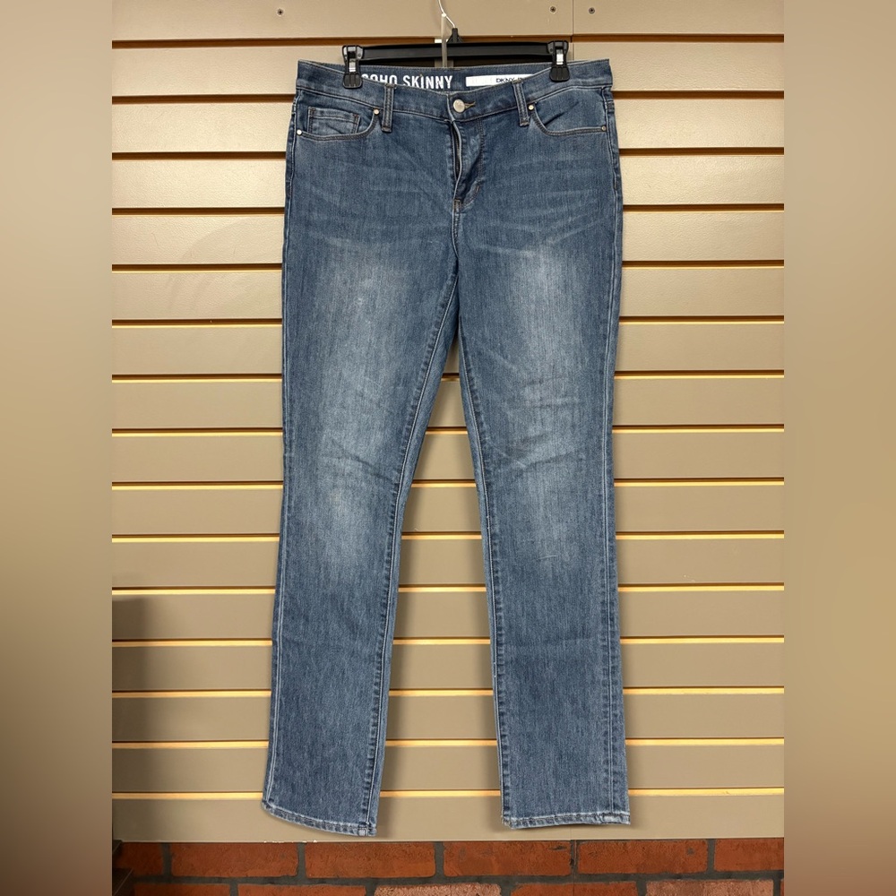 DNKY Blue Straight Leg Jeans with Subtle Fading, women’s size 8